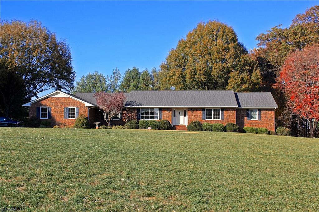 5463 & 5471 E NC Highway 150, Browns Summit, NC 27214