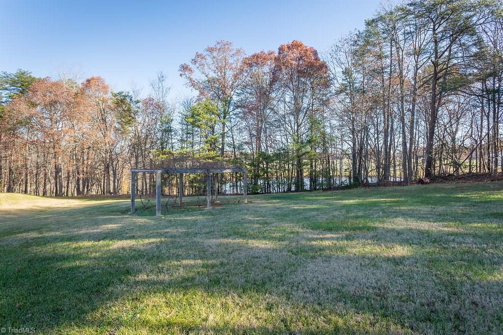 5463 & 5471 E NC Highway 150, Browns Summit, NC 27214