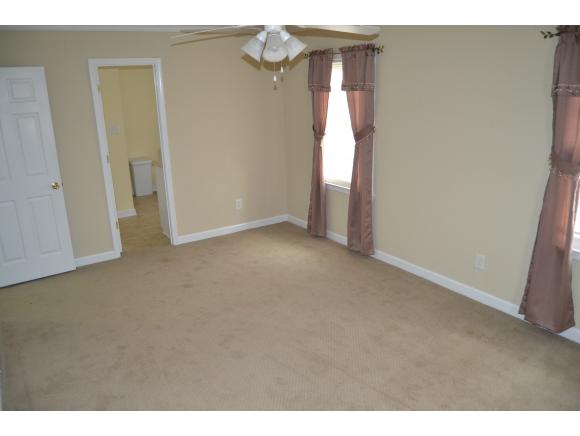 528TARLETON AVE, Burlington, NC 27215