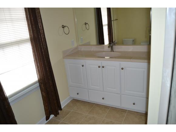 528TARLETON AVE, Burlington, NC 27215