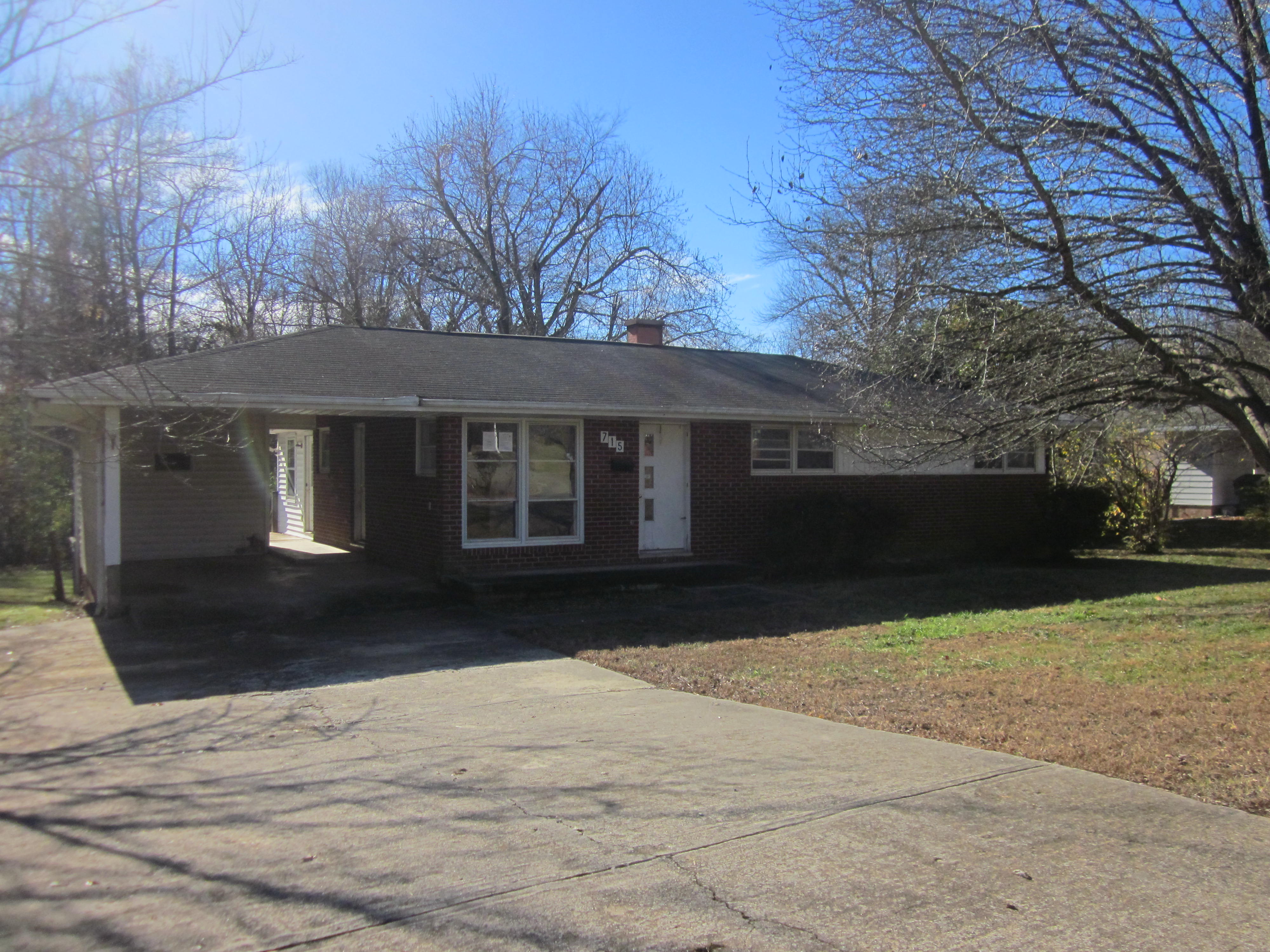 715 Brookgreen TerGraham, NC, 27253Alamance County