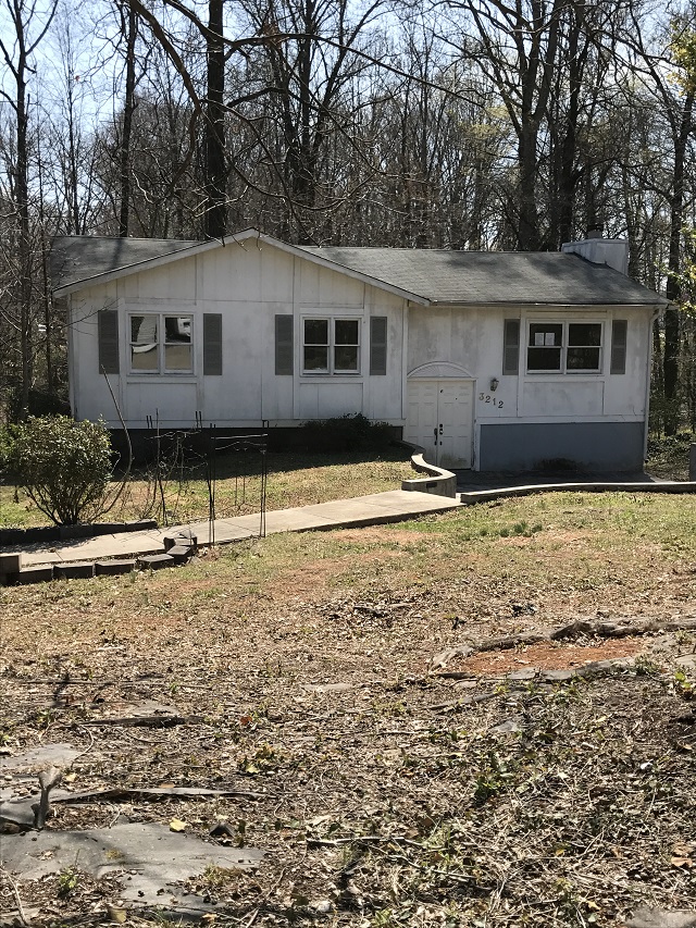 3212 Forestview DrHigh Point, NC, 27260Guilford County