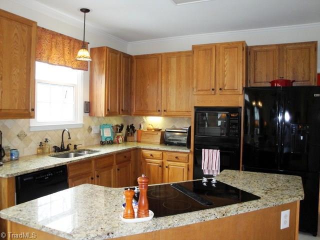 4207 Brentonshire Lane, High Point, United States 27265