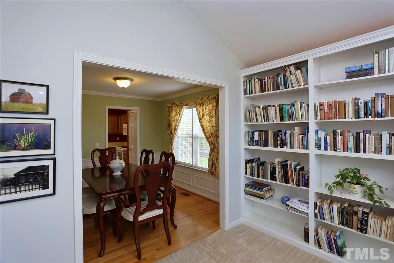 2204 Summit Drive, Hillsborough, NC 27278