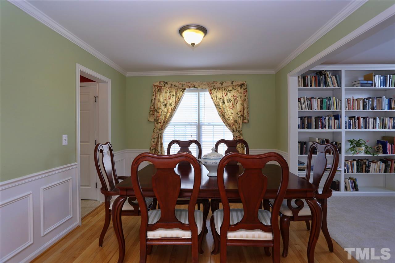 2204 Summit Drive, Hillsborough, NC 27278