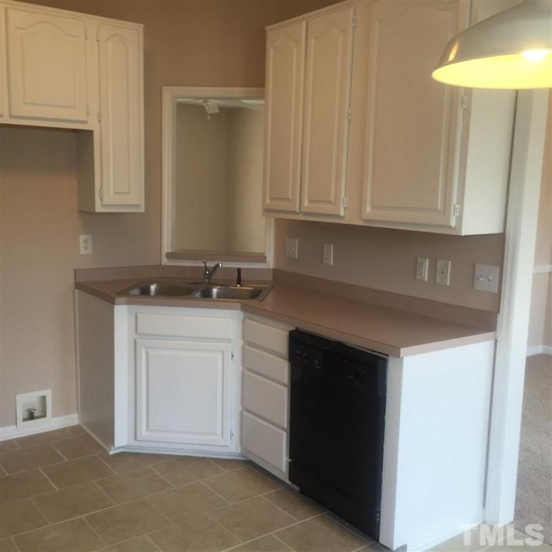 614 Lafayette Drive, Hillsborough, United States 27278