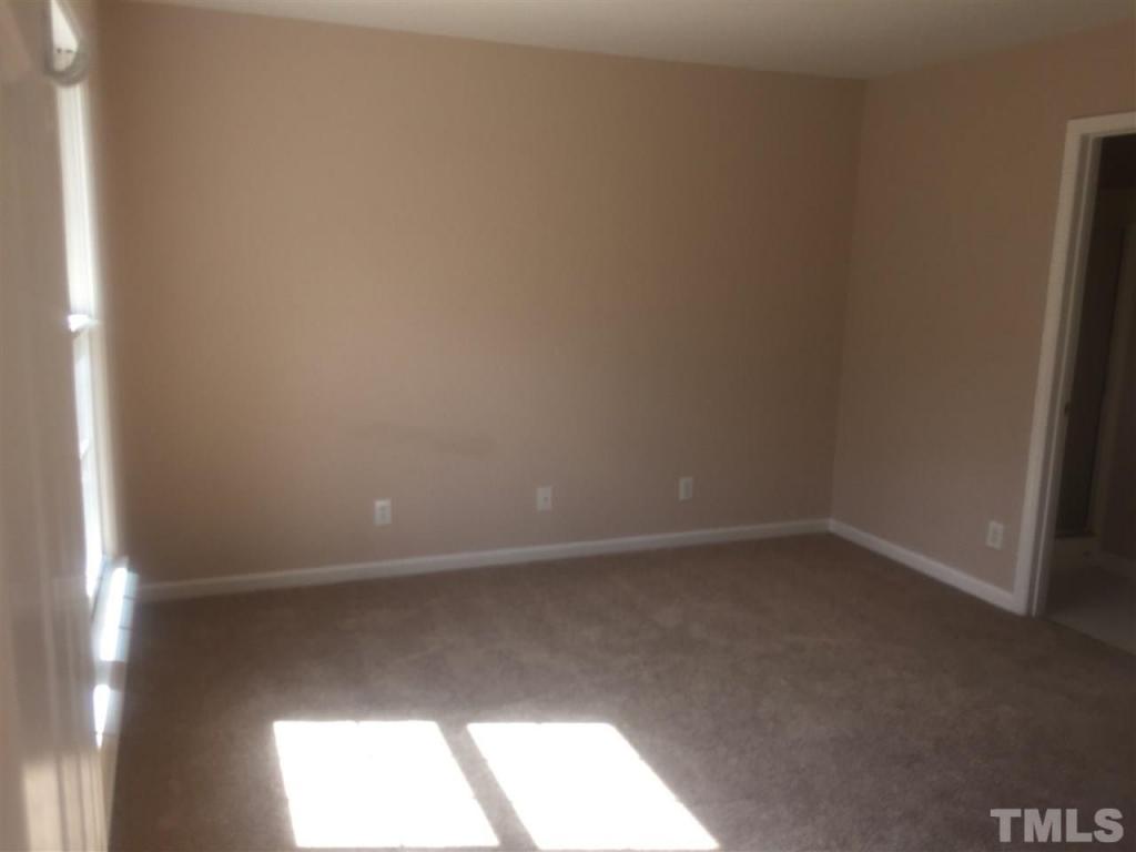 614 Lafayette Drive, Hillsborough, United States 27278