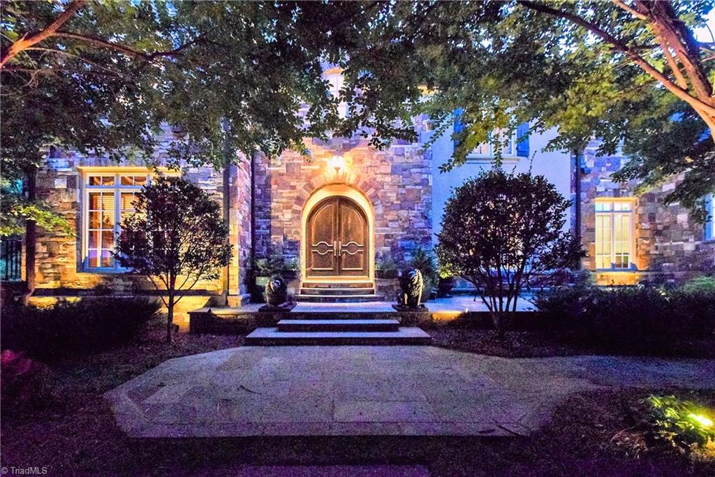 1420 Grindelwald Drive, Kernersville, NC 27284