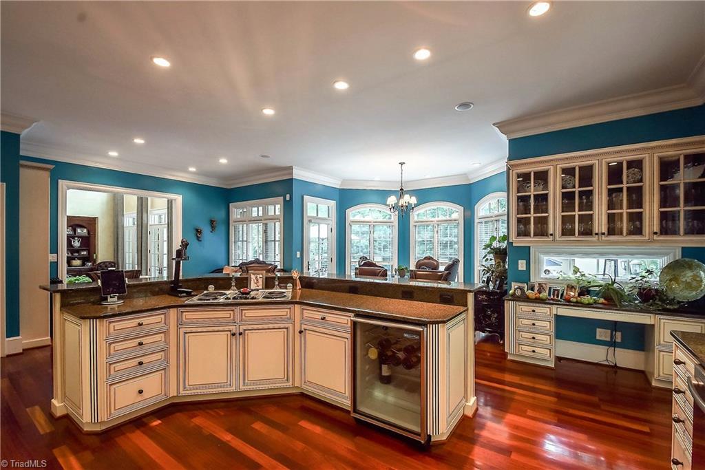1420 Grindelwald Drive, Kernersville, NC 27284