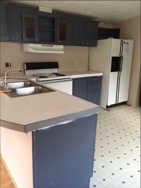 Cedar Grove Mobile Home Court 218 Pegg Farm LaneKernersville, NC 27284
