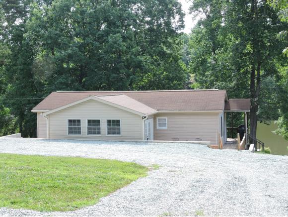 1302DAVIS FARM RD, Leasburg, NC 27291
