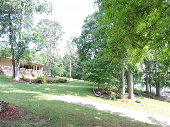 1302DAVIS FARM RD, Leasburg, NC 27291