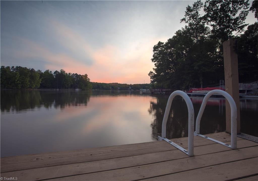 122 Mountain Harbor DR, Lexington, NC 27292