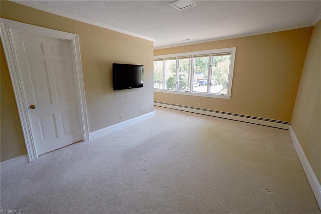 314 Ridgecrest Drive, Lexington, NC 27292