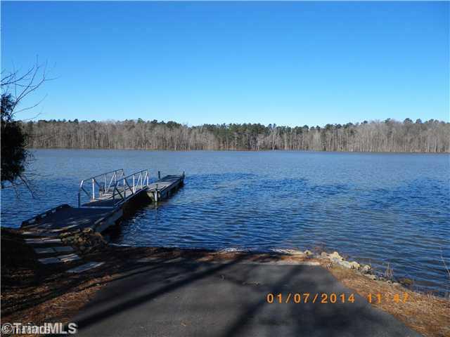175 W Harbor, Lexington, NC 27292