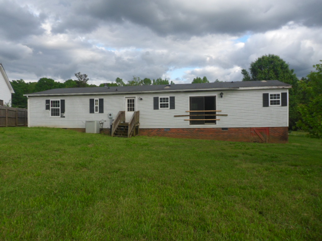318 George Surratt RdLexington, NC, 27295Davidson County