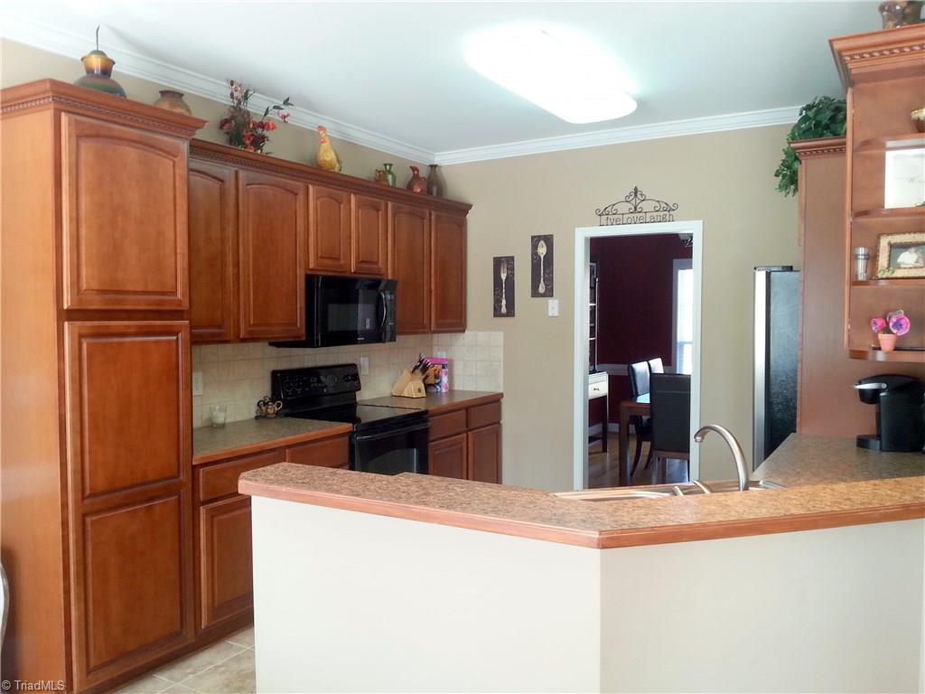 126 Crystal Ridge Drive, Lexington, NC 27295