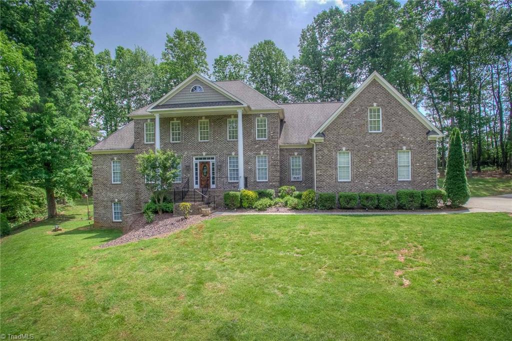 5924 Tarleton Drive, Oak Ridge, NC 27310
