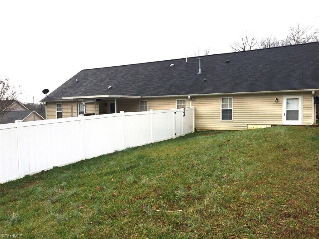 7504 Keating Drive, Oak Ridge, NC 27310