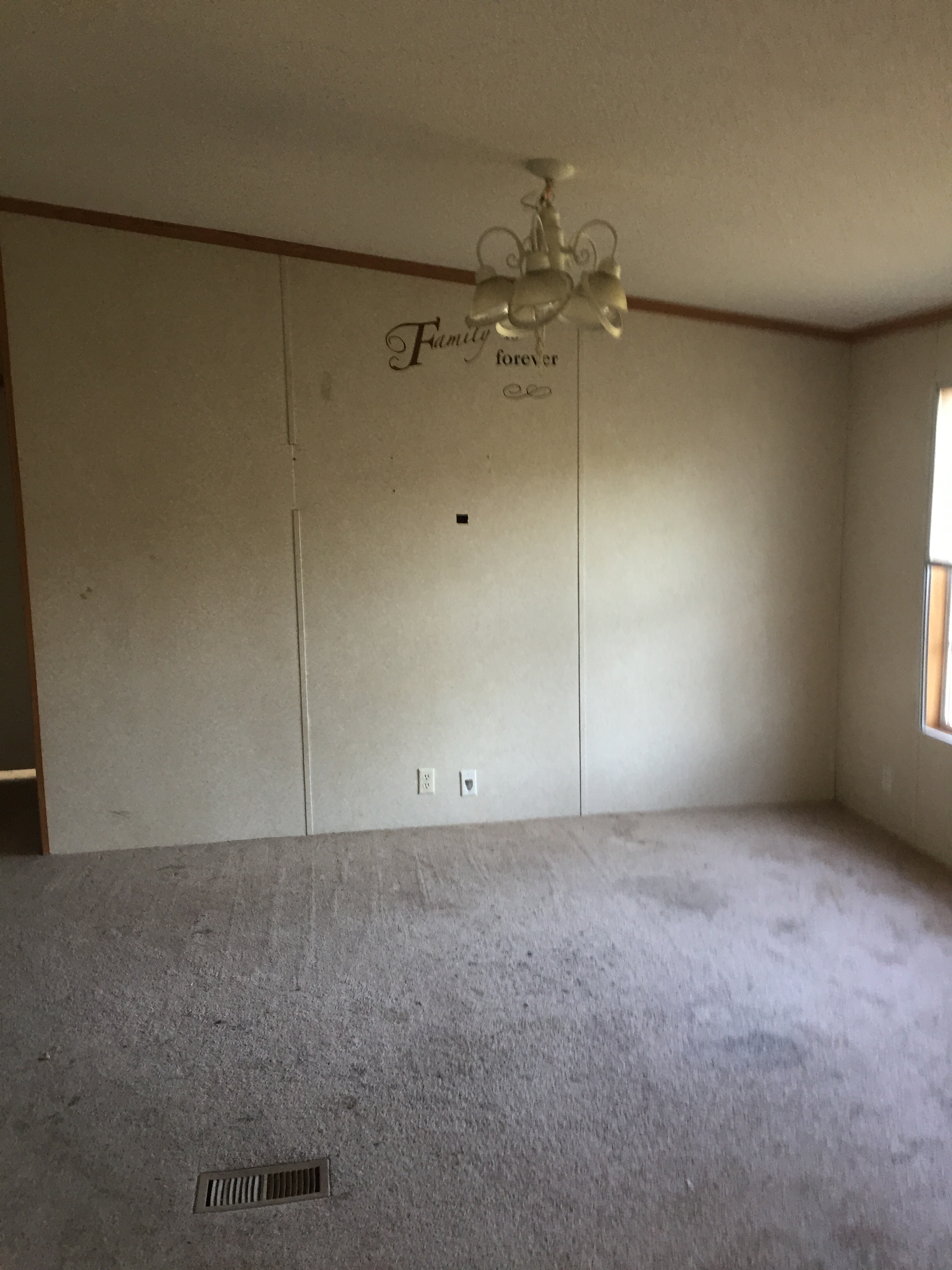 121 Packhouse LnSanford, NC, 27332Lee County
