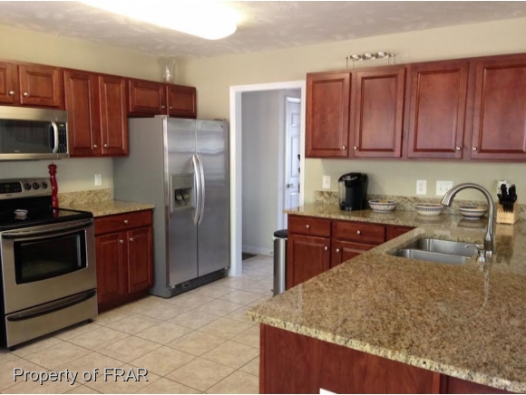 112 LAKELAND PRT, Sanford, NC 27332