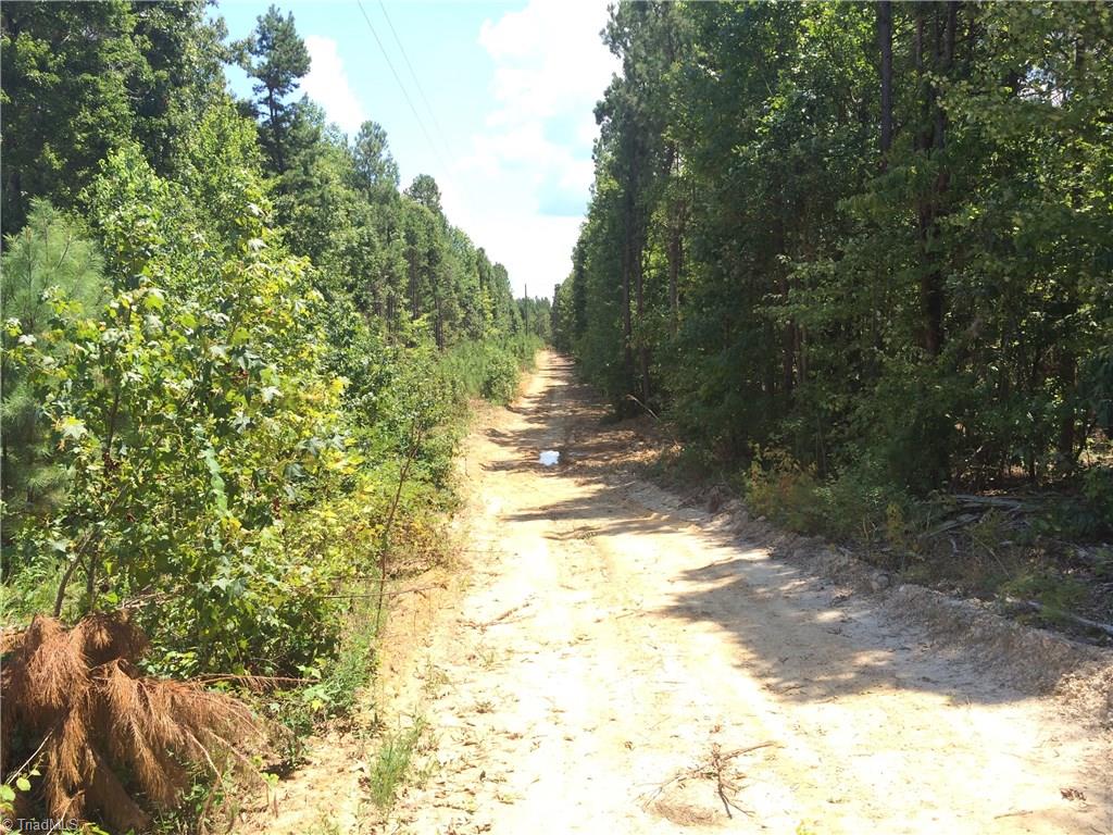 1935 Upper Road, Seagrove, NC 27341