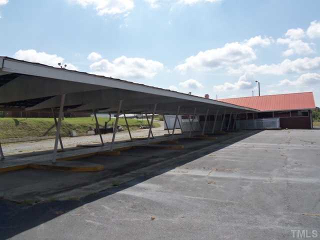 1110 N Second Avenue, Siler City, NC 27344