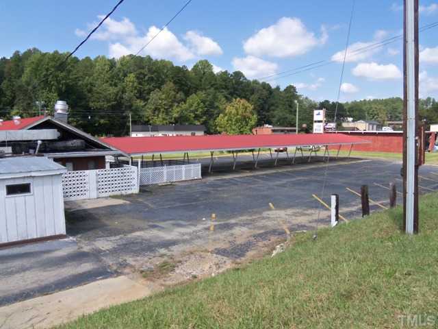 1110 N Second Avenue, Siler City, NC 27344
