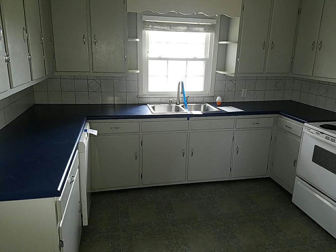 203 Royal Oaks StThomasville, NC, 27360Davidson County
