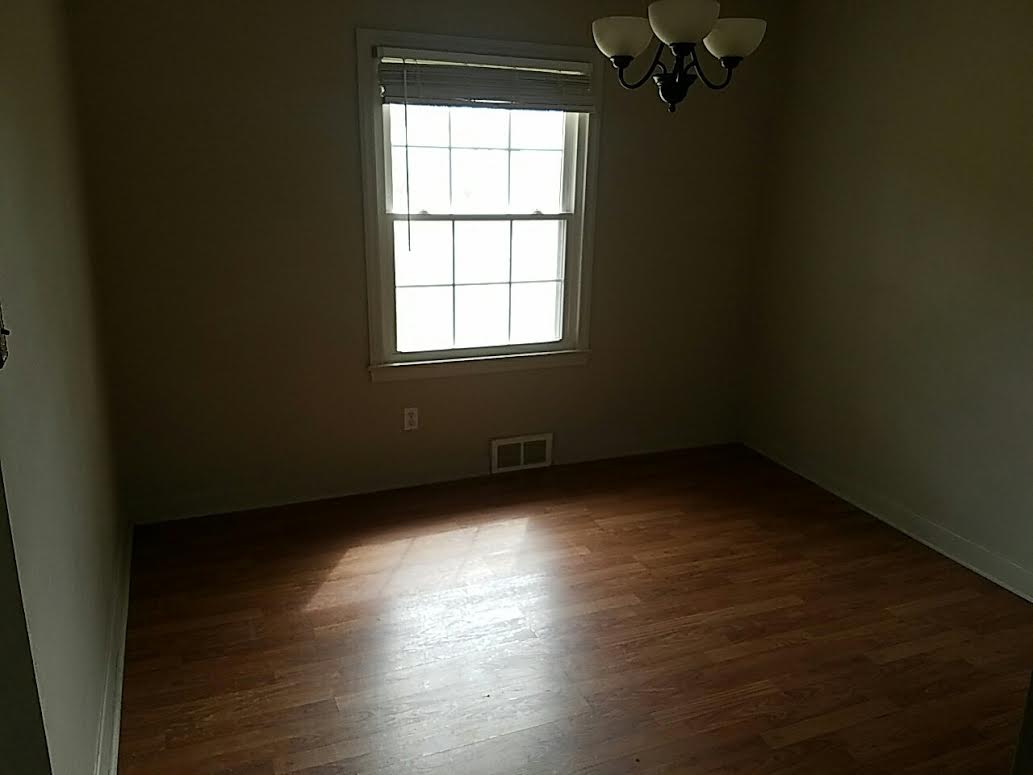 203 Royal Oaks StThomasville, NC, 27360Davidson County