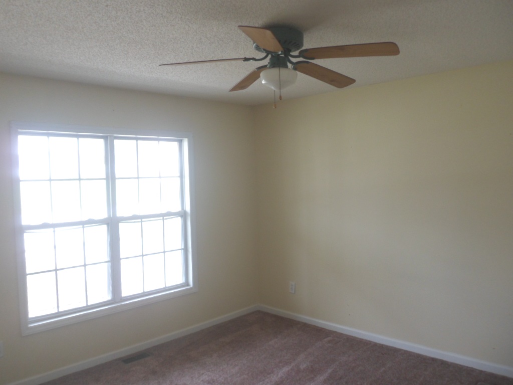 129 Pineywood StThomasville, NC, 27360Davidson County