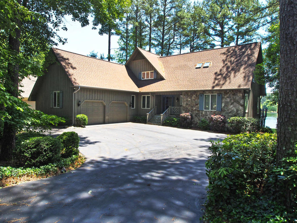 123 Vanore Road, Seven Lakes, NC 27376