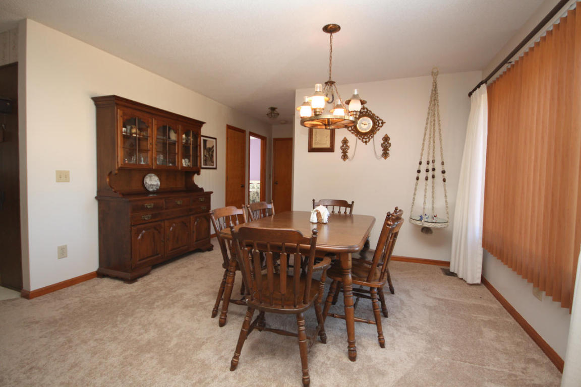 1927 Juniper Lake Road, West End, NC 27376