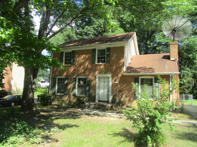 311 W MontcastleGreensboro, NC, 27406Guilford County