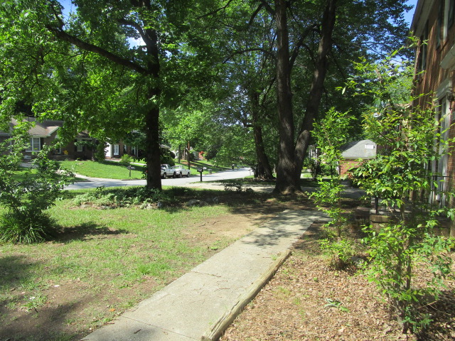 311 W MontcastleGreensboro, NC, 27406Guilford County