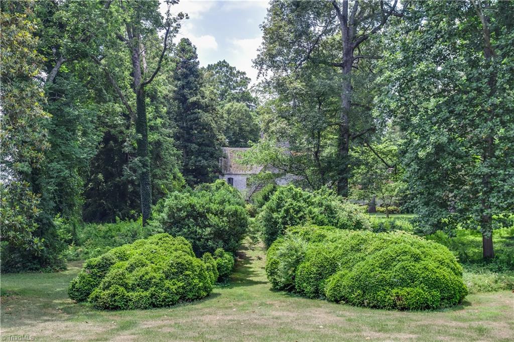 3215 N Rockingham Road, Greensboro, NC 27407