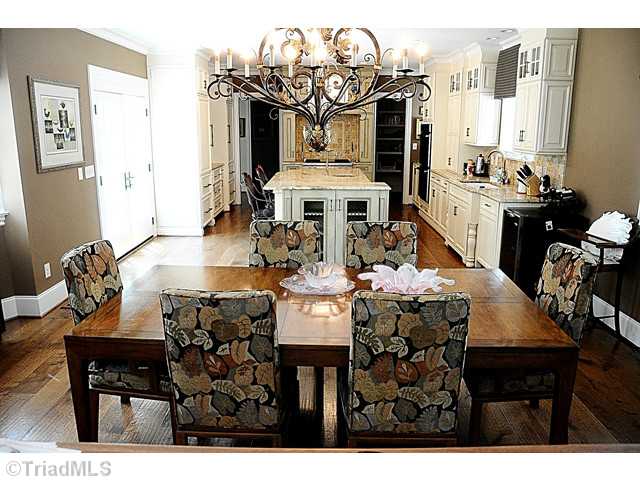 104 Meadowbrook Terrace, Greensboro, NC 27408