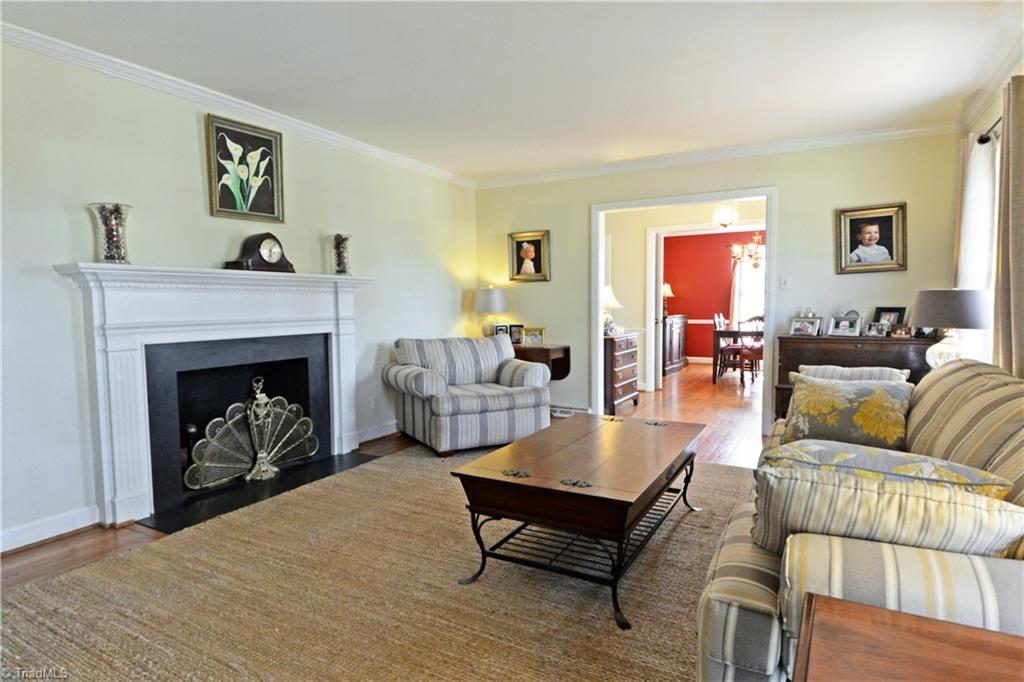 3010 W Cornwallis Drive, Greensboro, NC 27408
