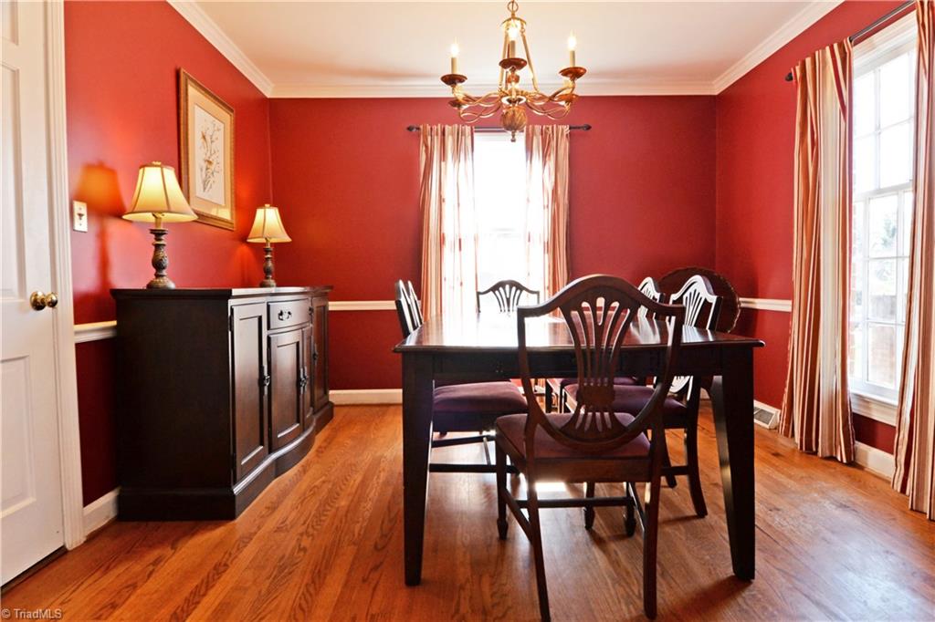 3010 W Cornwallis Drive, Greensboro, NC 27408
