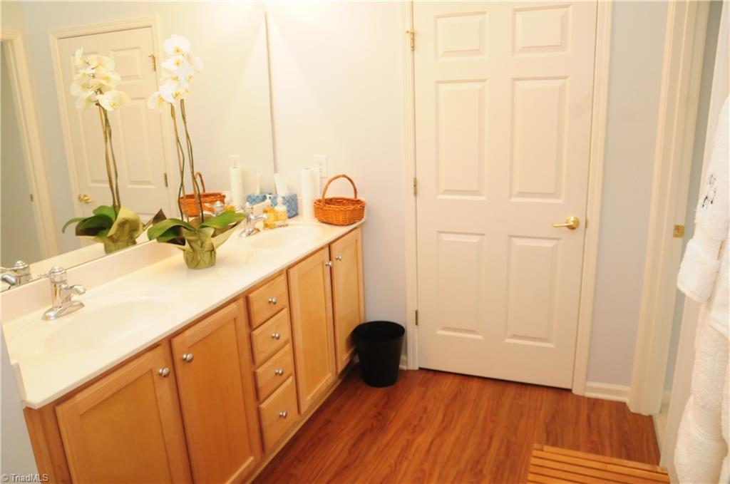 4606 Champagne Drive, Greensboro, NC 27410
