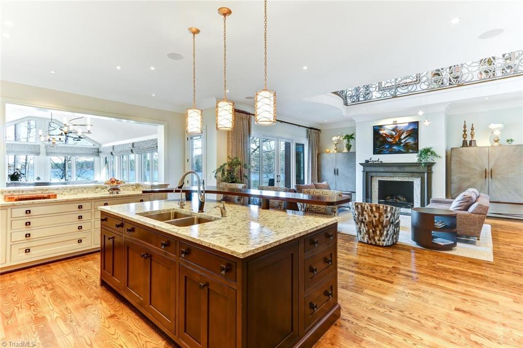 16 Laurel Cove, Greensboro, NC 27455