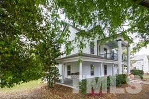 1011 N Salem Street, Apex, NC 27502