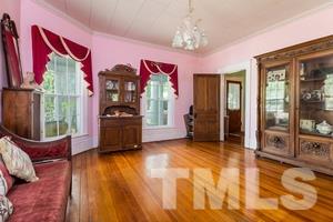 1011 N Salem Street, Apex, NC 27502