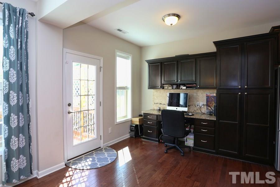 513 Old Mill Village Drive, Apex, NC 27502