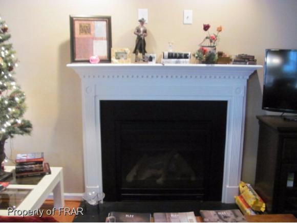 293D L Phillips Ln Ln, Broadway, United States 27505