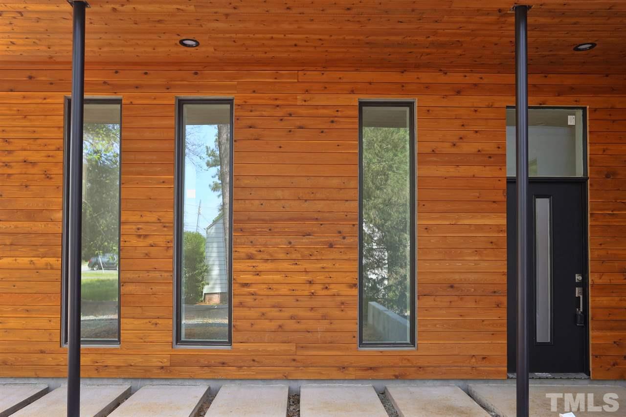 105 W Poplar Avenue, Carrboro, NC 27510