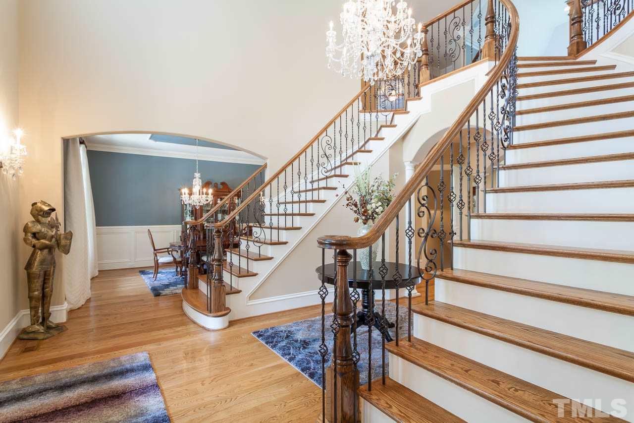 300 Edinburgh Drive, Cary, NC 27511