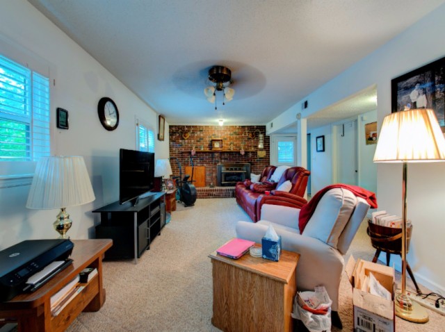 1025 Plantation Drive, Cary, NC 27511
