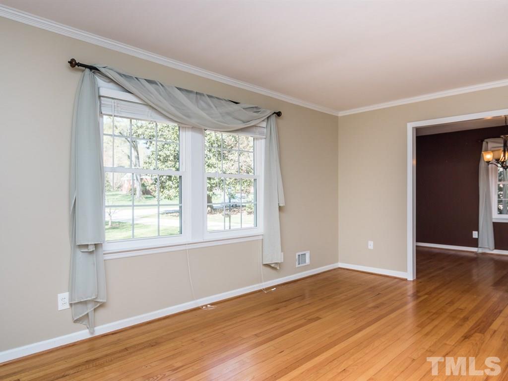 927 Washington Street, Cary, NC 27511