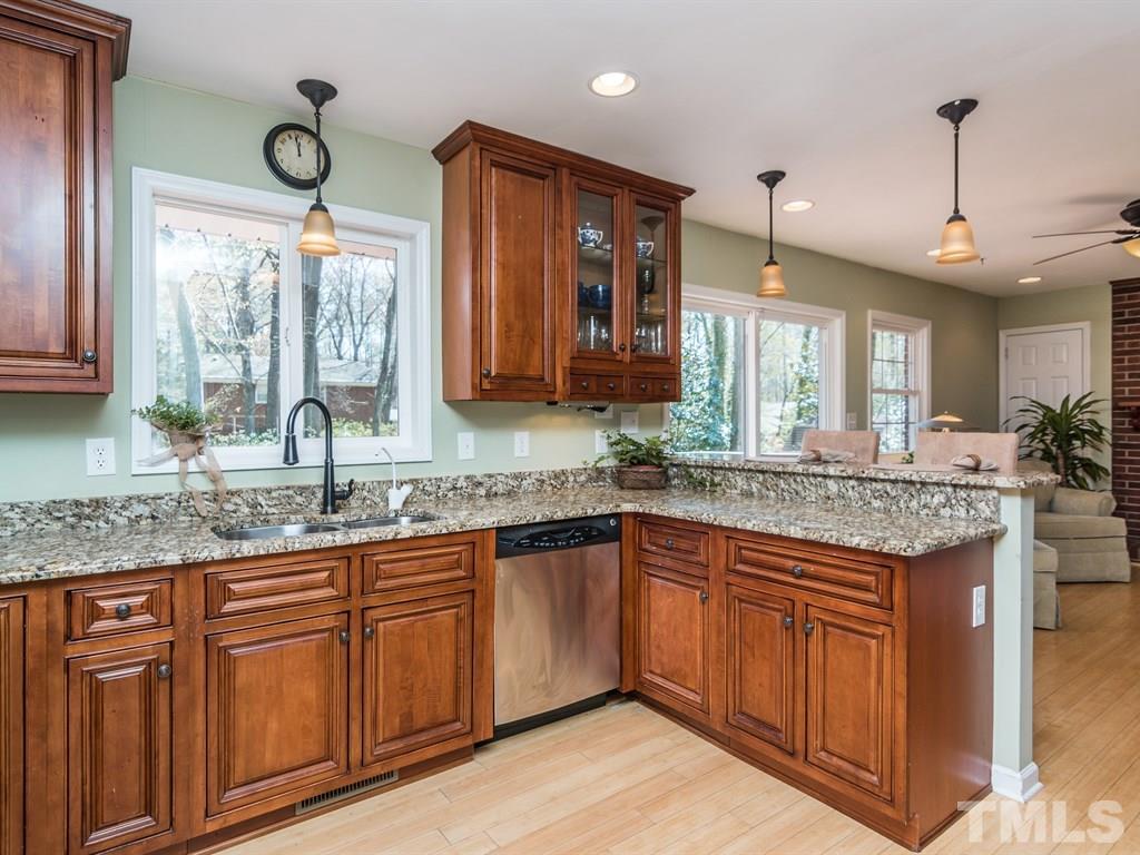 927 Washington Street, Cary, NC 27511